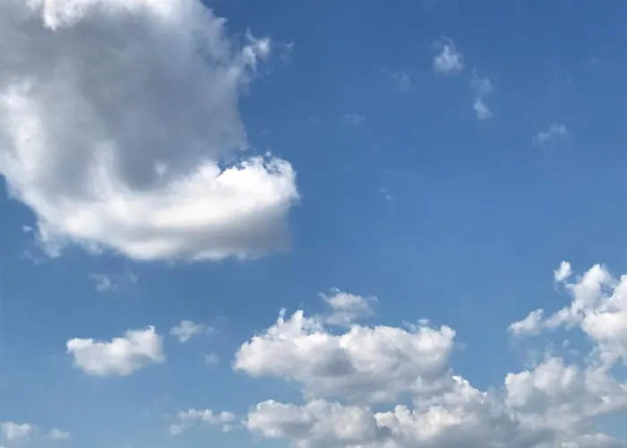 Up To Sky - Appartment With Terrace